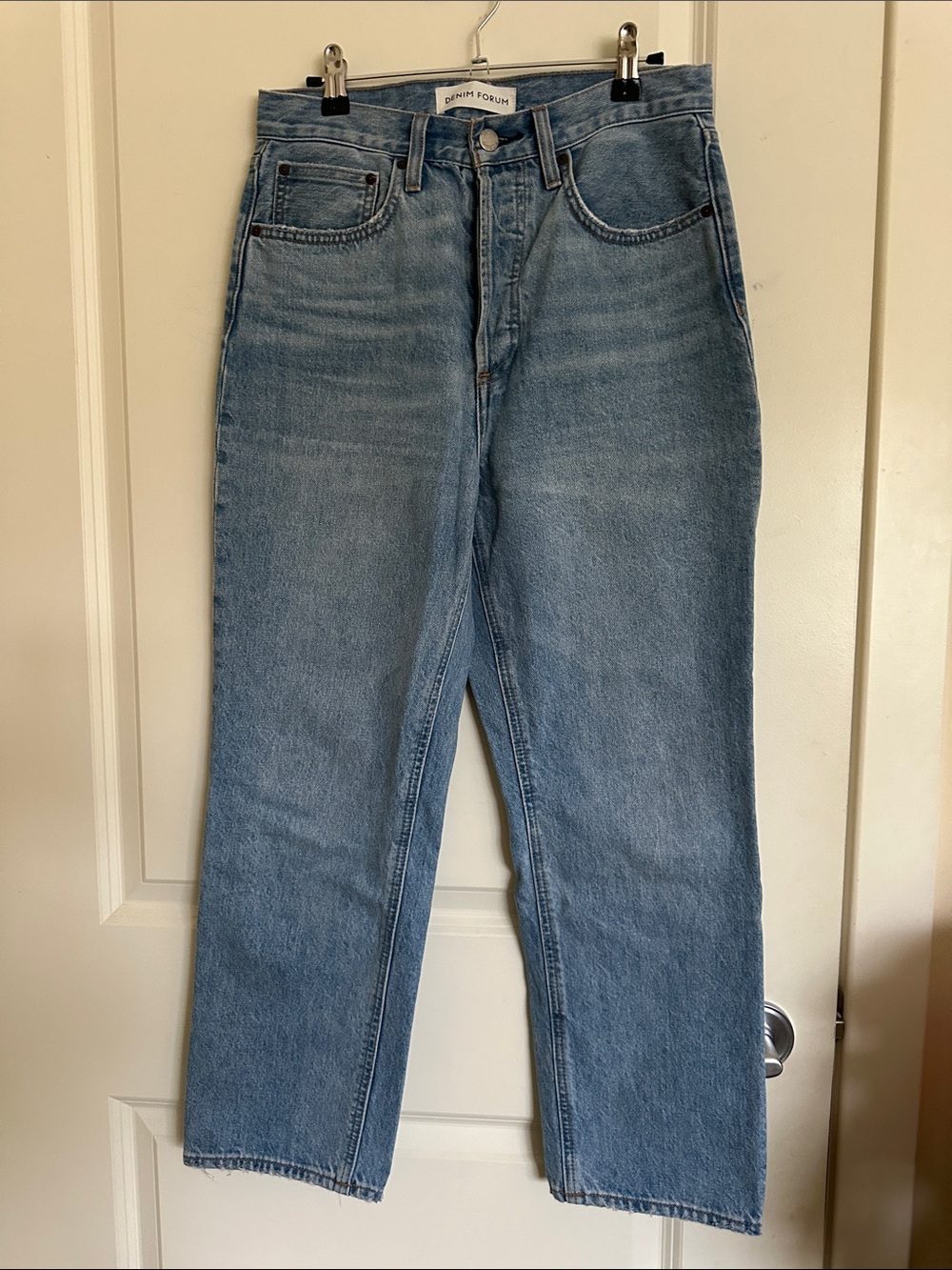 Denim Forum Light Wash Straight Jeans